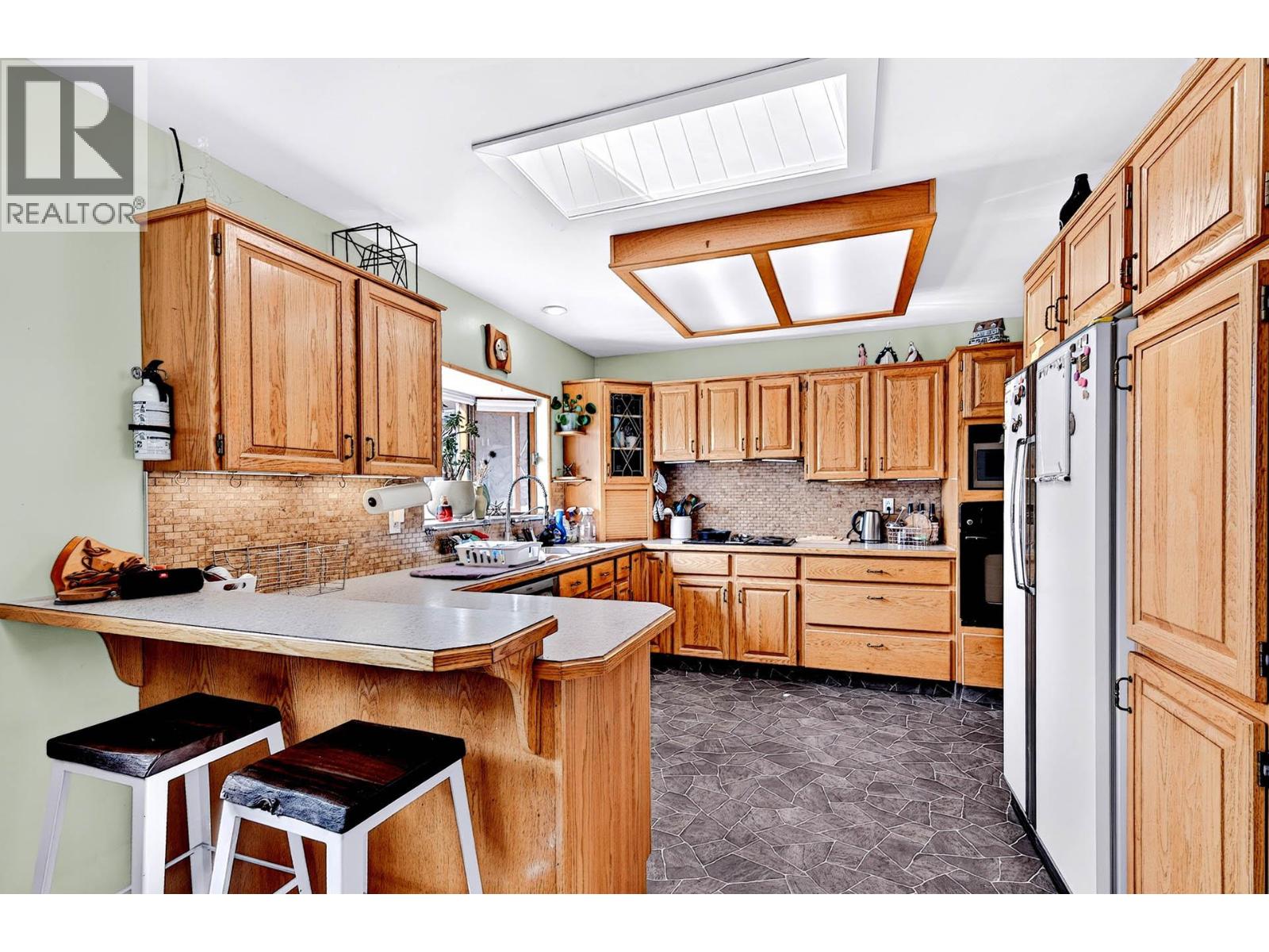 447 Opal Drive, Logan Lake