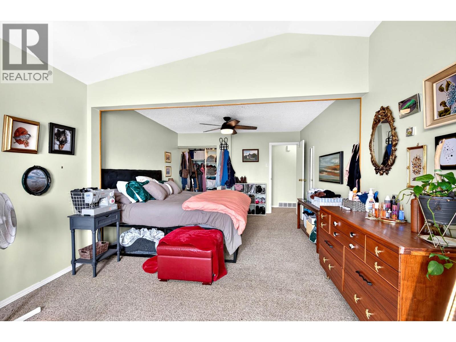 447 Opal Drive, Logan Lake