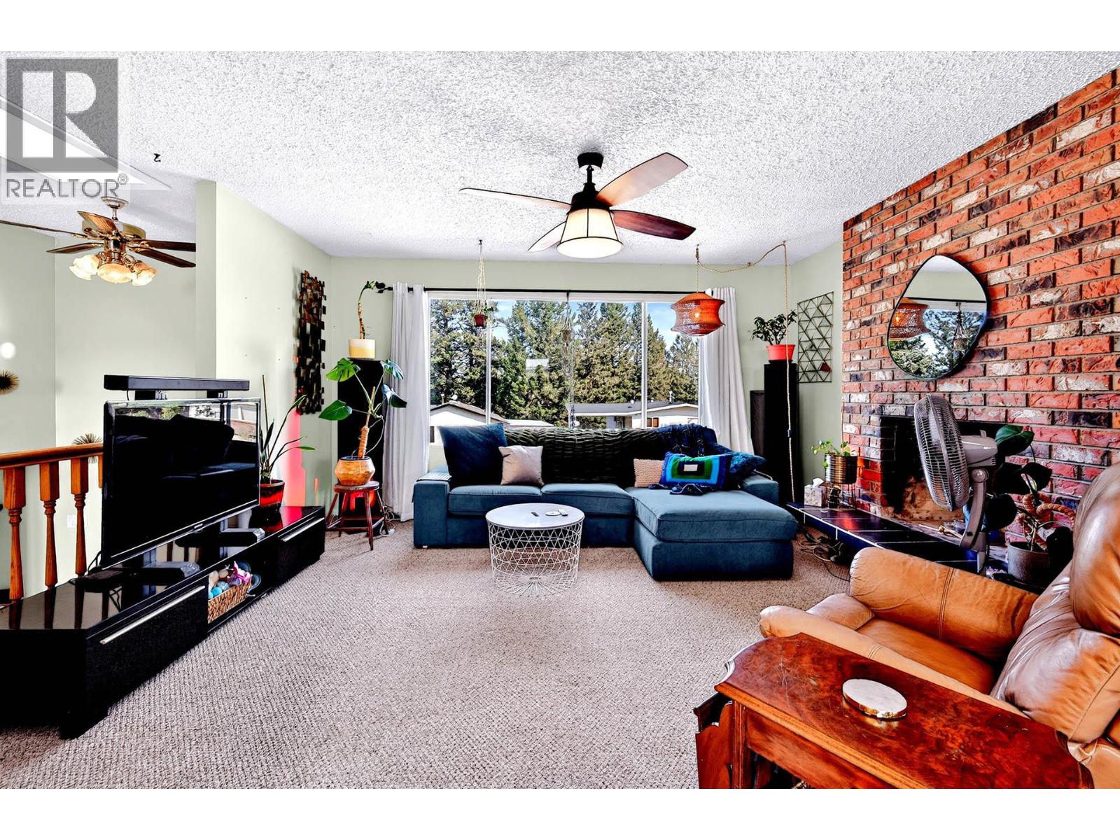 447 Opal Drive, Logan Lake