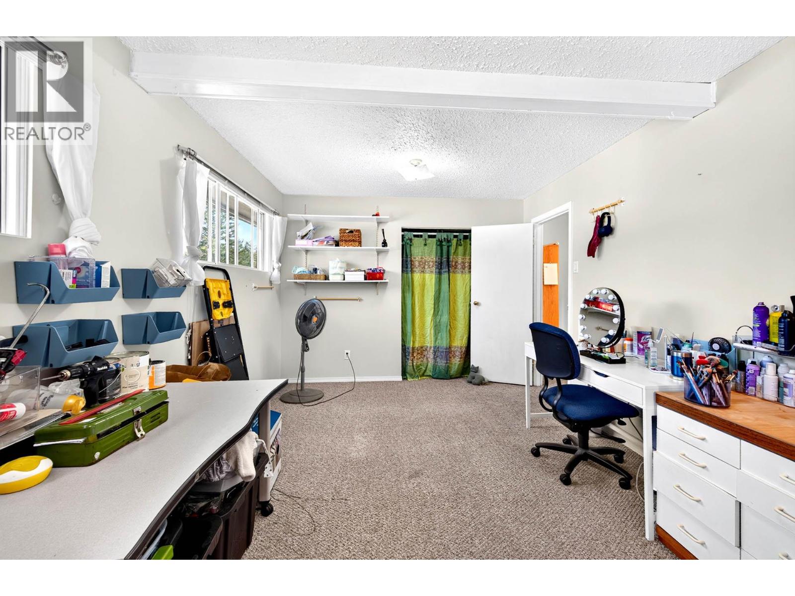 447 Opal Drive, Logan Lake