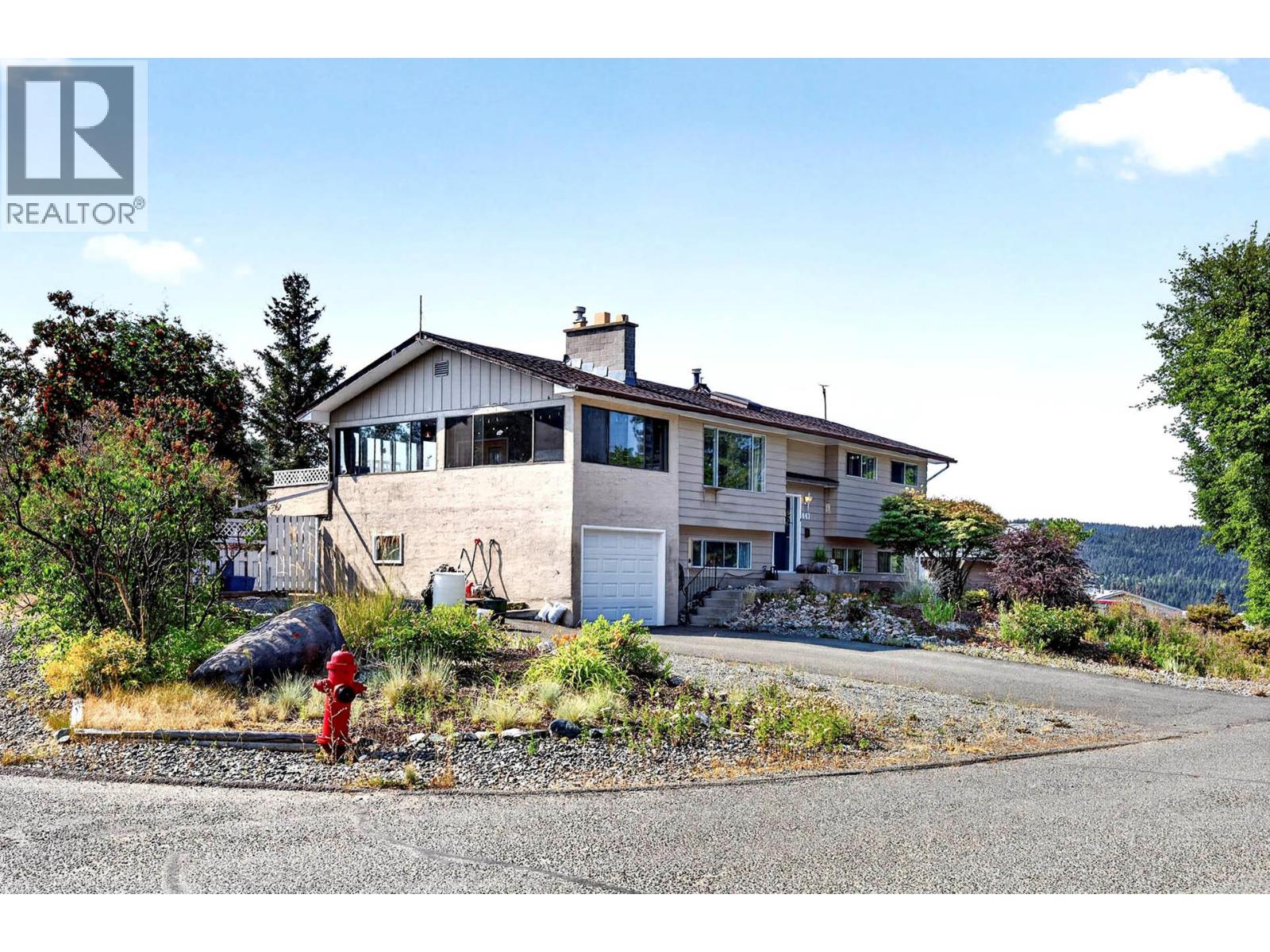 447 Opal Drive, Logan Lake