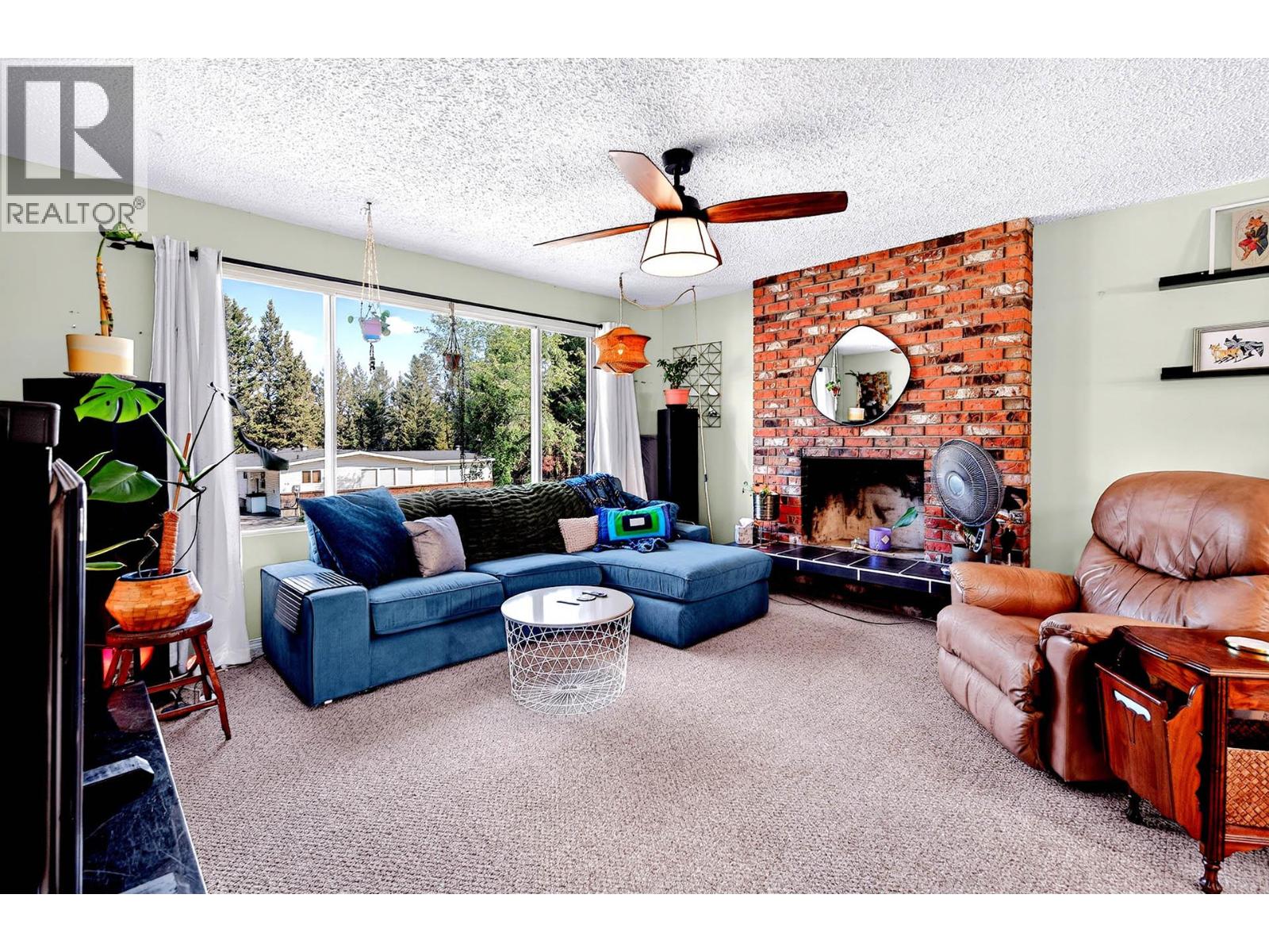 447 Opal Drive, Logan Lake