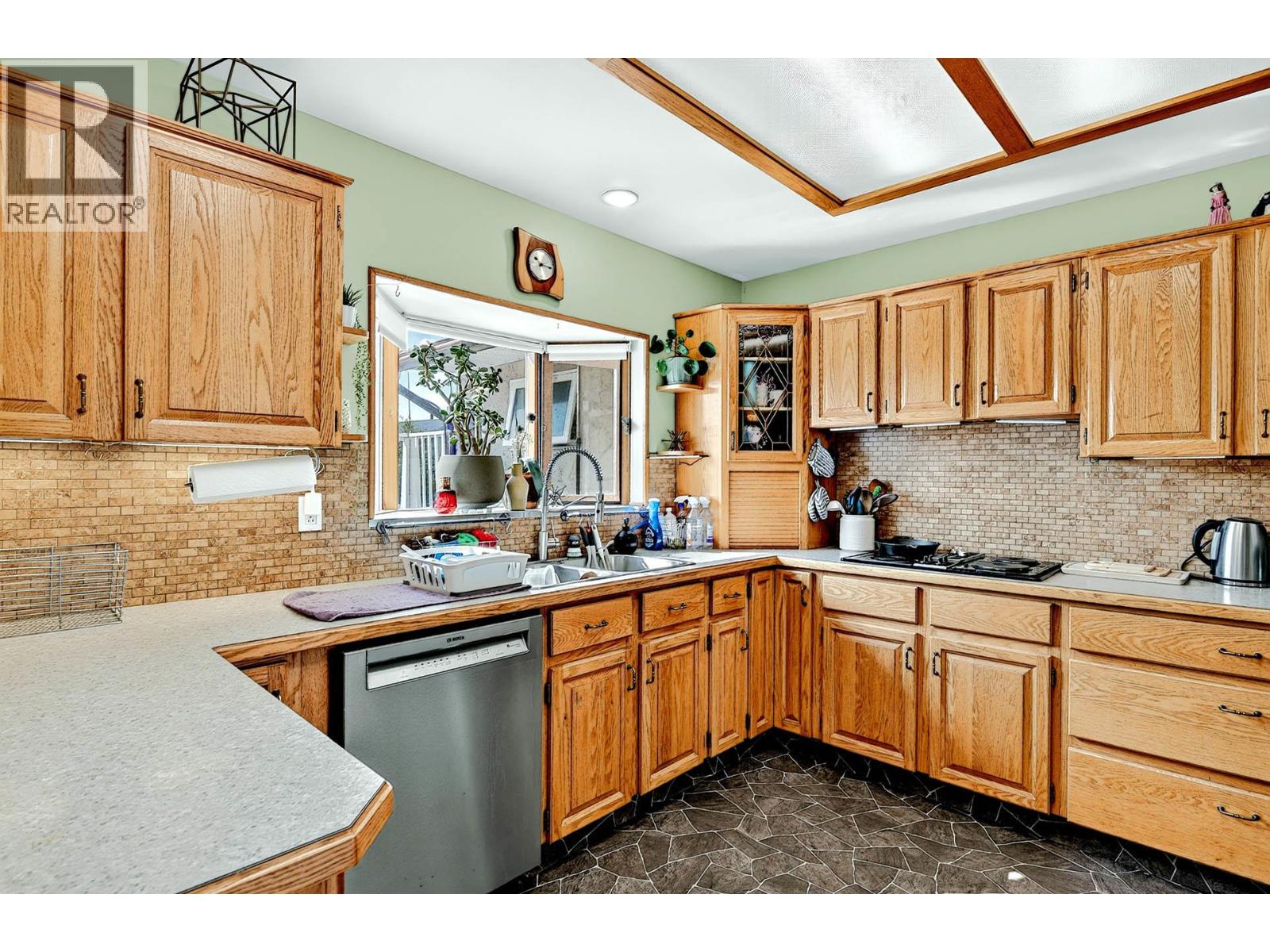 447 Opal Drive, Logan Lake