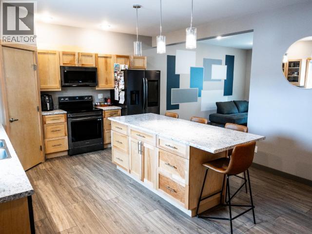 3-160 LEOTA STREET - 9