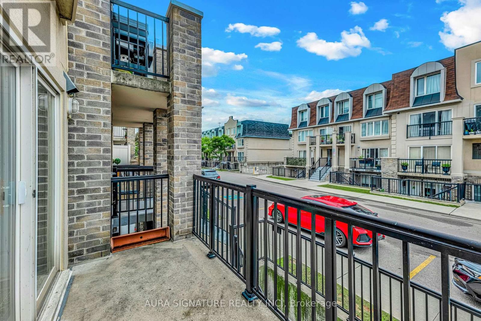 #2142 105 GEORGE APPLETON WAY N - Image 31