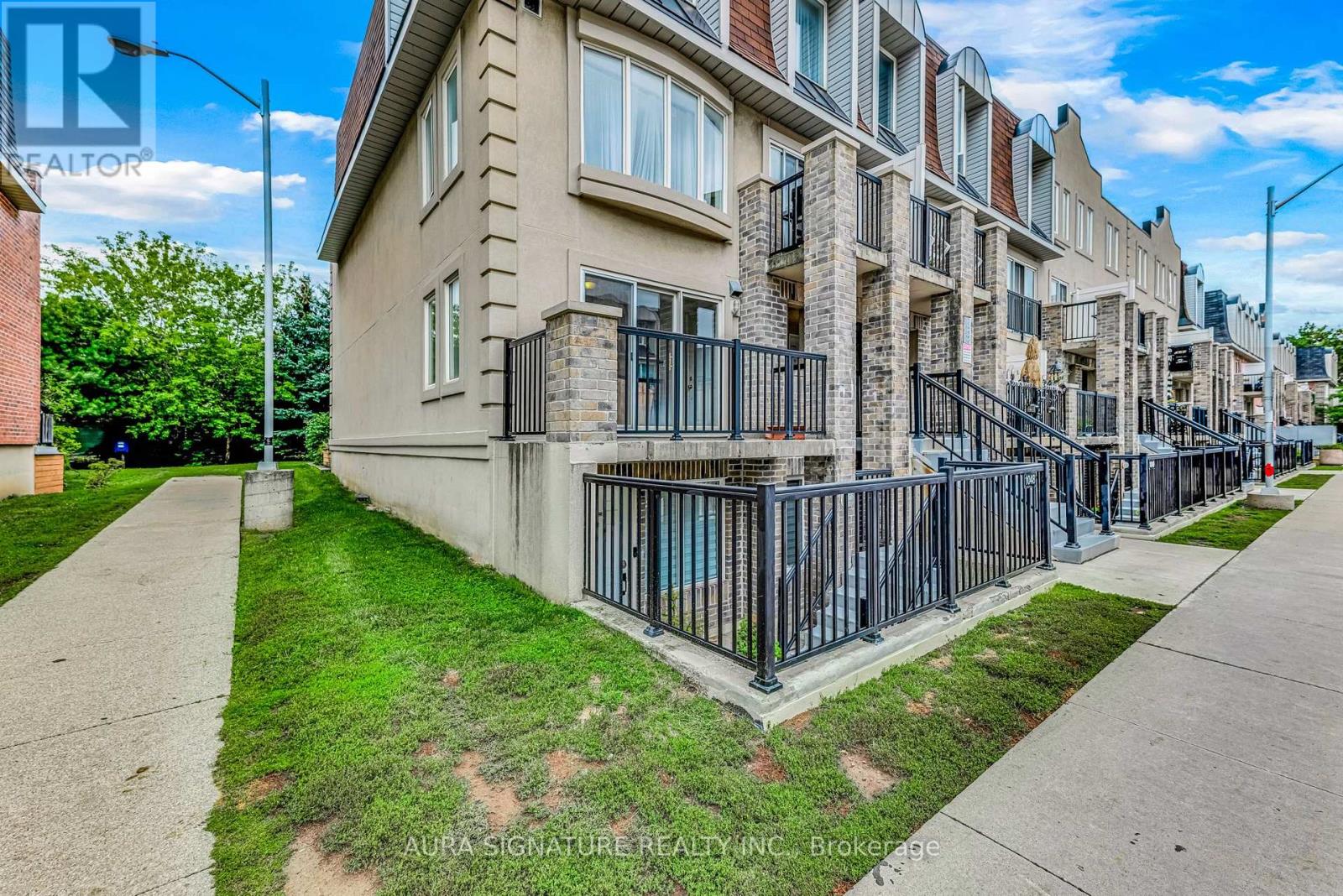 #2142 105 GEORGE APPLETON WAY N - Image 4