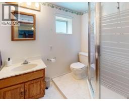 4603 Harvie Ave, Powell River, BC V8A2N9 Photo 20