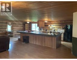 35 Radar Crescent, Fort Nelson, BC V0C1R0 Photo 16