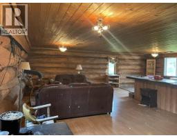35 Radar Crescent, Fort Nelson, BC V0C1R0 Photo 17