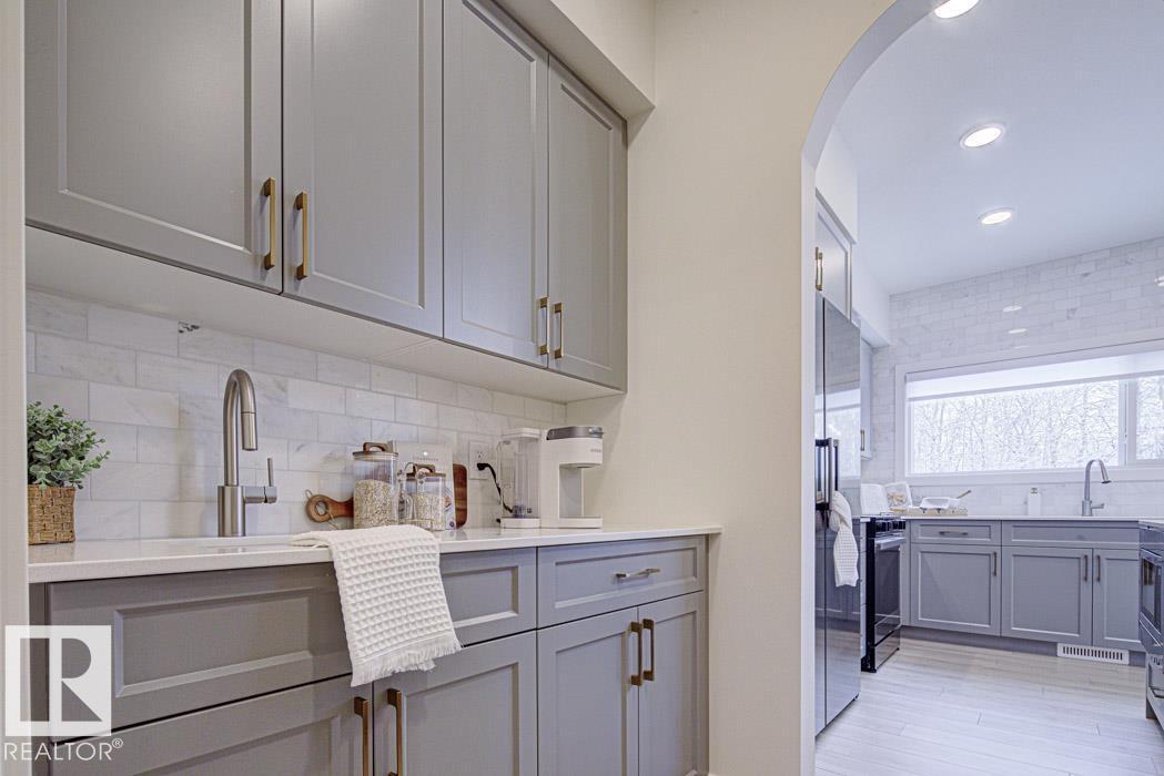 1667 9 ST NW - Image 16
