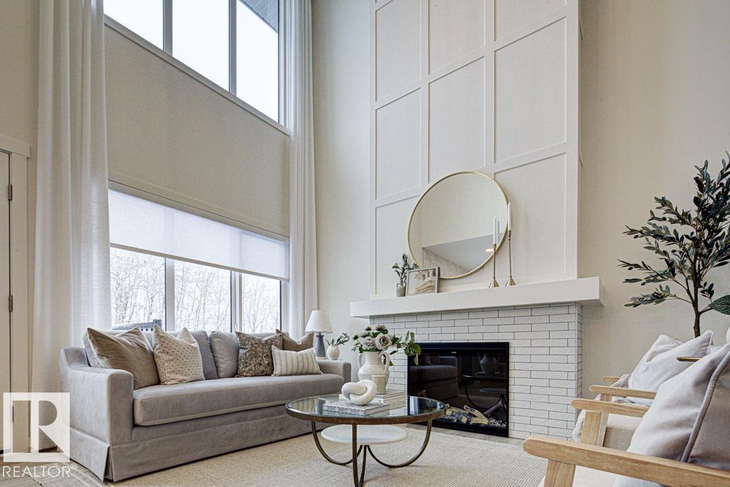 1667 9 ST NW - 31