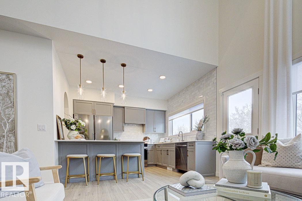 1667 9 ST NW - Image 34