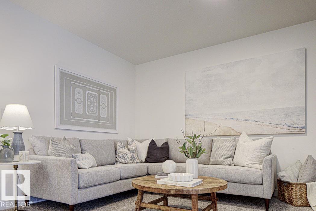 1667 9 ST NW - Image 38