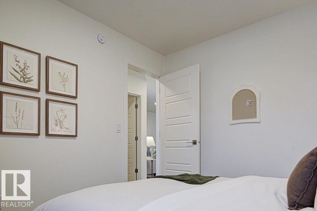 1667 9 ST NW - 53