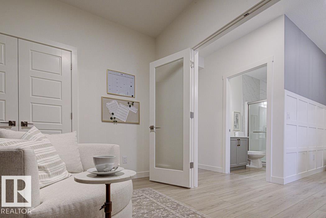1667 9 ST NW - 9