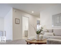 1667 9 St Nw, Edmonton, AB T6T2X8 Photo 39
