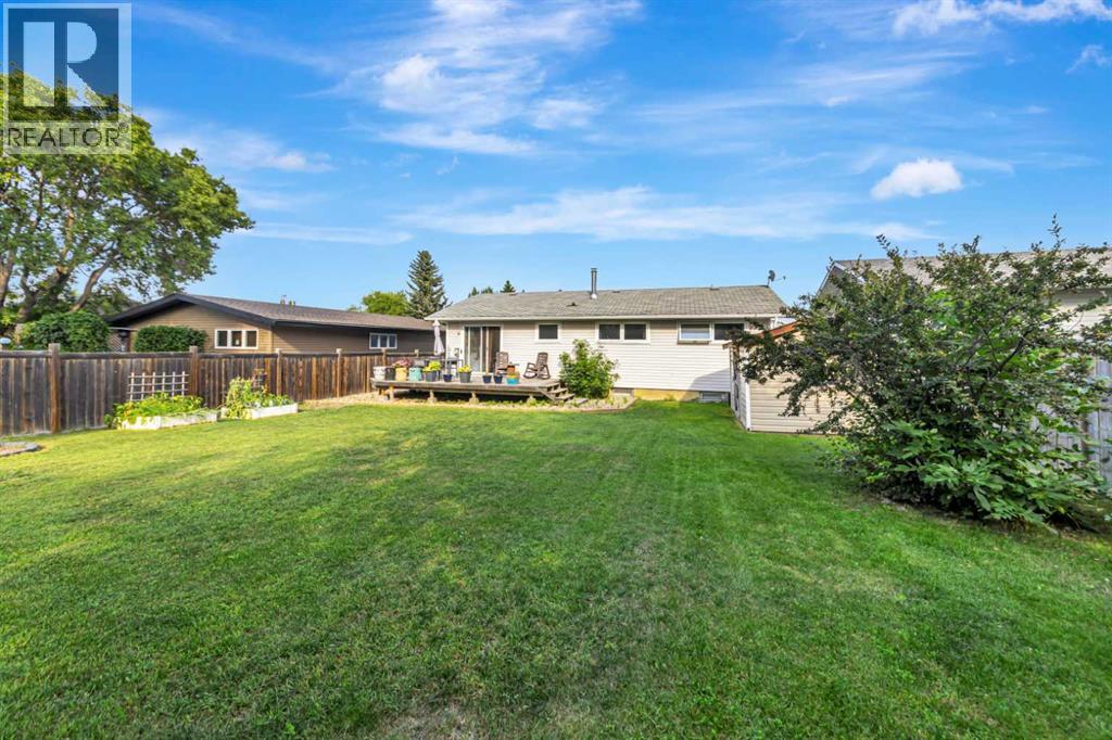 3208 54 Avenue - 36