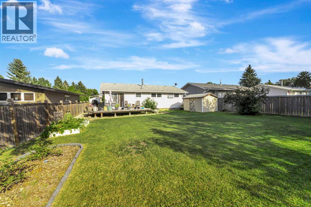 3208 54 Avenue - 37