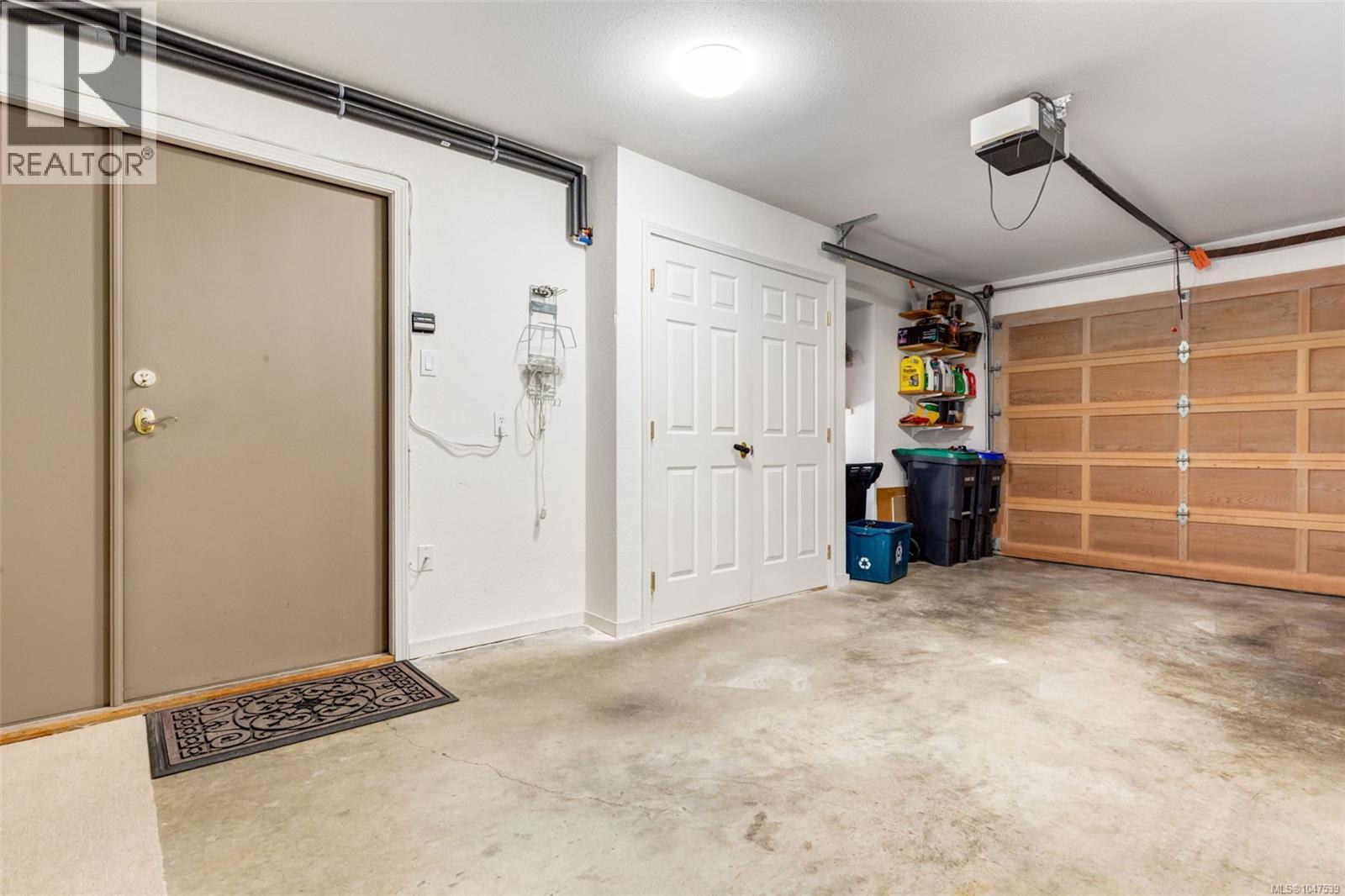 816 Lakes Blvd - 47