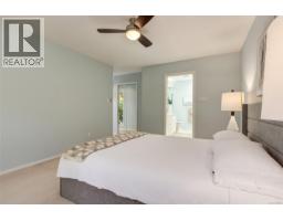 816 Lakes Blvd, French Creek, BC V9P2P8 Photo 31
