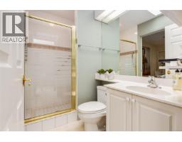 816 Lakes Blvd, French Creek, BC V9P2P8 Photo 42