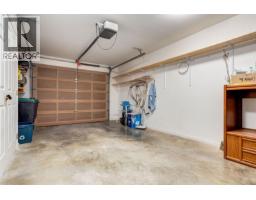 816 Lakes Blvd, French Creek, BC V9P2P8 Photo 46