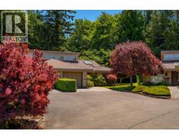 816 Lakes Blvd, French Creek, BC V9P2P8 Photo 50