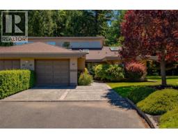 816 Lakes Blvd, French Creek, BC V9P2P8 Photo 52