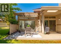 816 Lakes Blvd, French Creek, BC V9P2P8 Photo 57