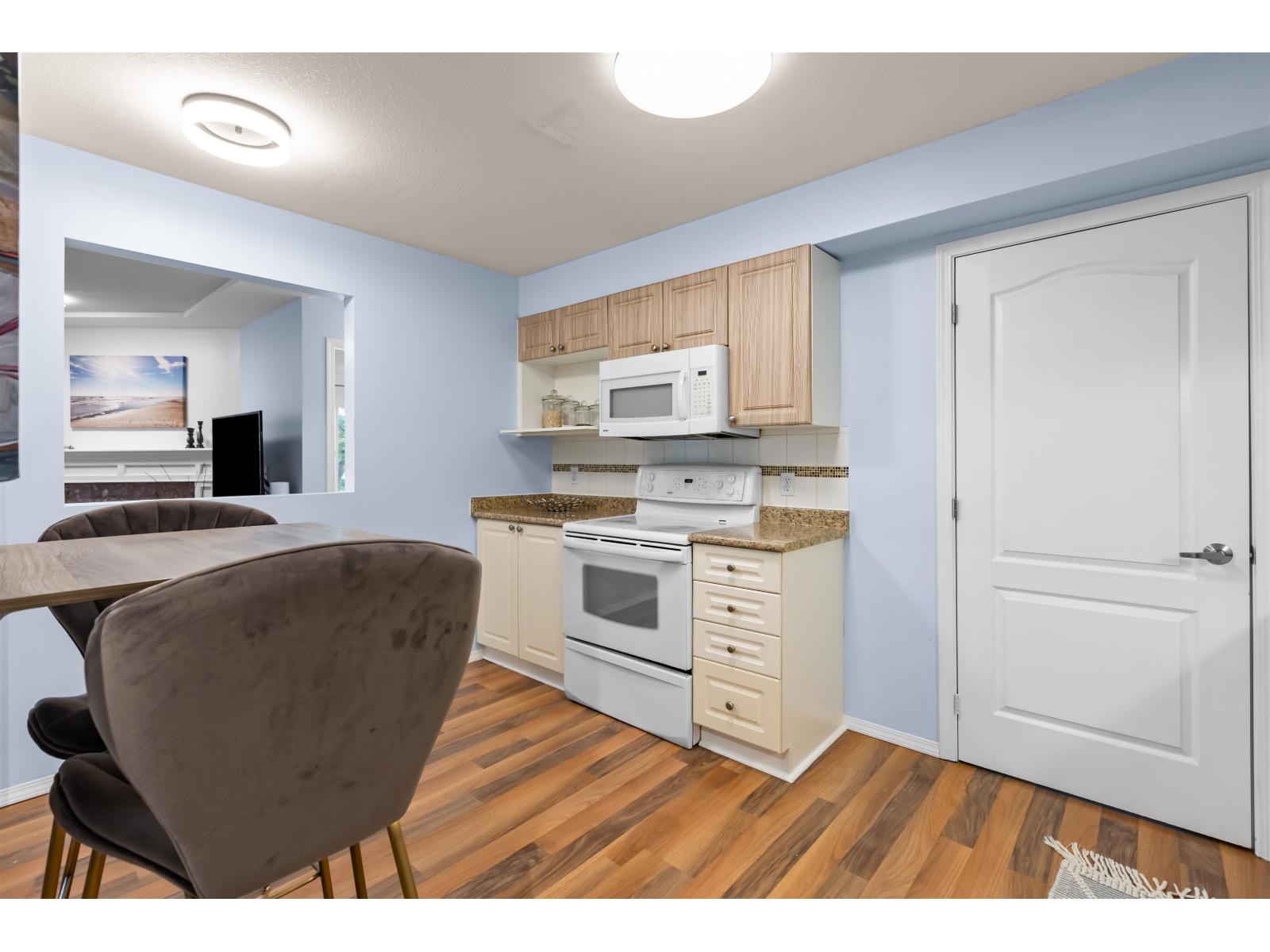 2 Bed, 2 Bath Apartment for Sale in Langley – 206 20433 53 AVENUE, Langley – MLS# R3157477 - Image 10