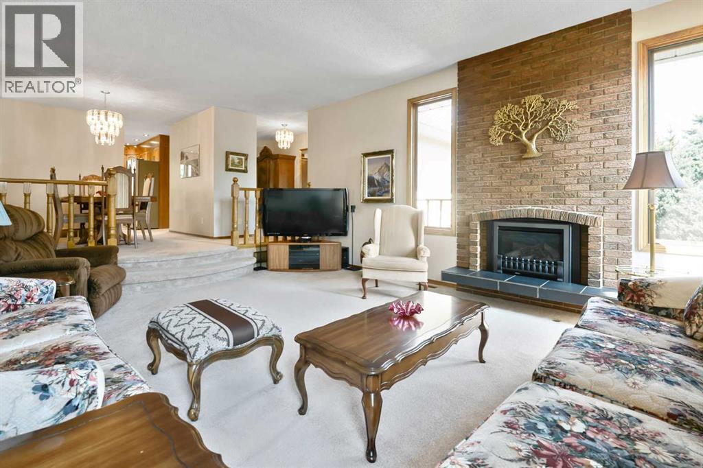 308 Canniff Place SW, Canyon Meadows, Calgary photo 5
