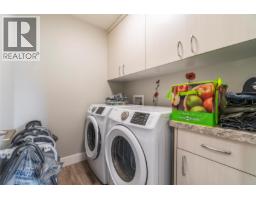 2181 14 Avenue Se, Salmon Arm, BC V1E2N2 Photo 32