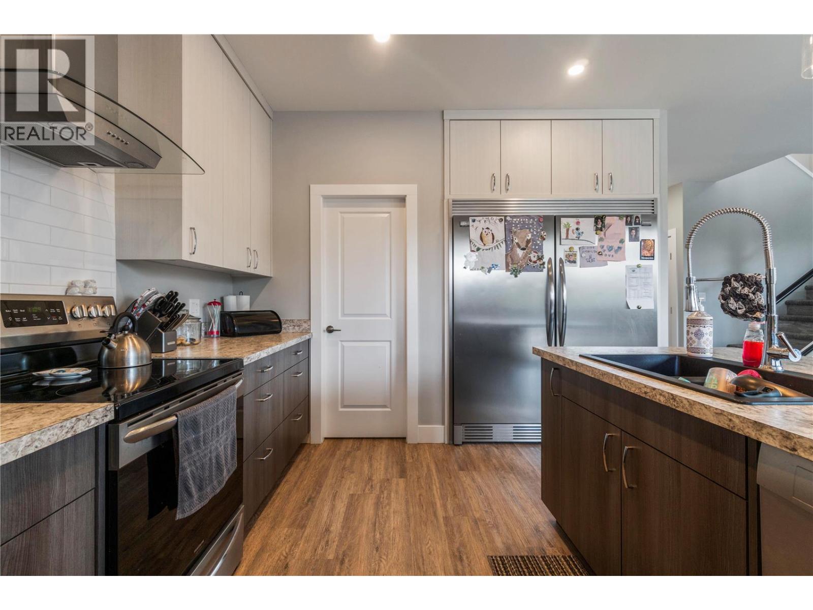 2181 14 Avenue SE - Image 20