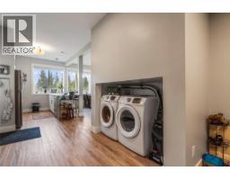 2181 14 Avenue Se, Salmon Arm, BC V1E2N2 Photo 45