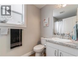 2181 14 Avenue Se, Salmon Arm, BC V1E2N2 Photo 34