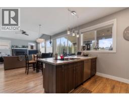 Pantry - 2181 14 Avenue Se, Salmon Arm, BC V1E2N2 Photo 18