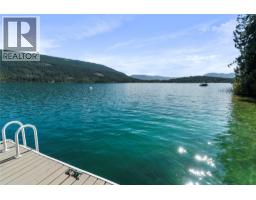 3886 Parri Road, Sorrento, BC V0E2W1 Photo 57