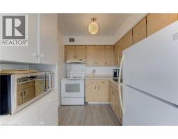Dining room - 24 Midland Drive Unit# 403, Kitchener, ON N2A2A8 Photo 6