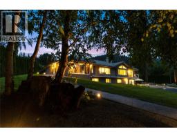 3886 Parri Road, Sorrento, BC V0E2W1 Photo 92