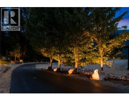 3886 Parri Road, Sorrento, BC V0E2W1 Photo 93