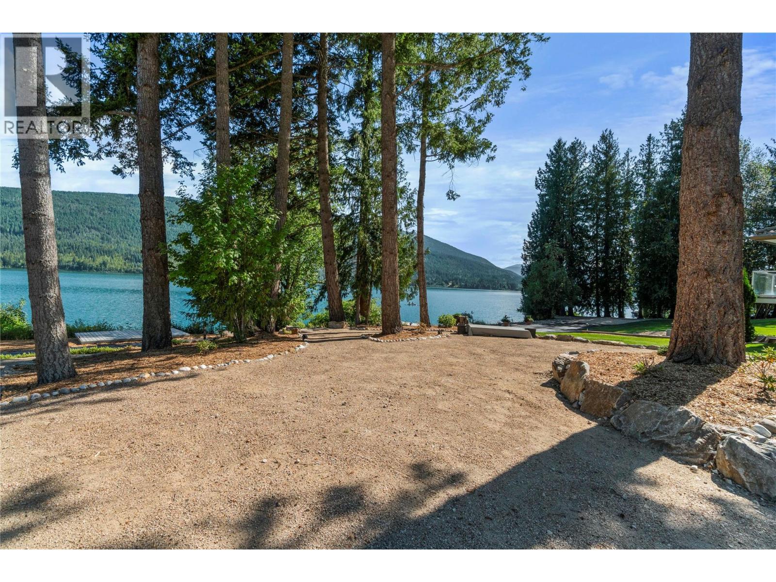 3886 Parri Road - Image 80