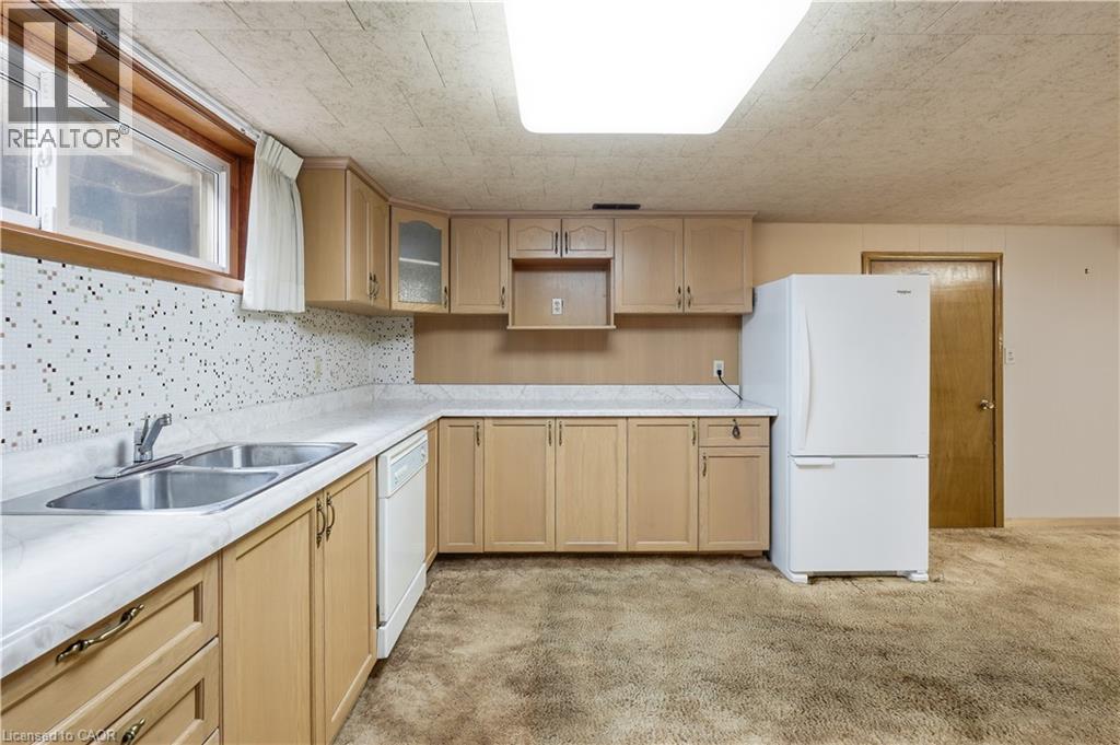 7 DUCHESS Court - Image 31
