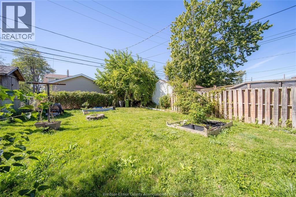 1249 MARENTETTE AVENUE - Image 34
