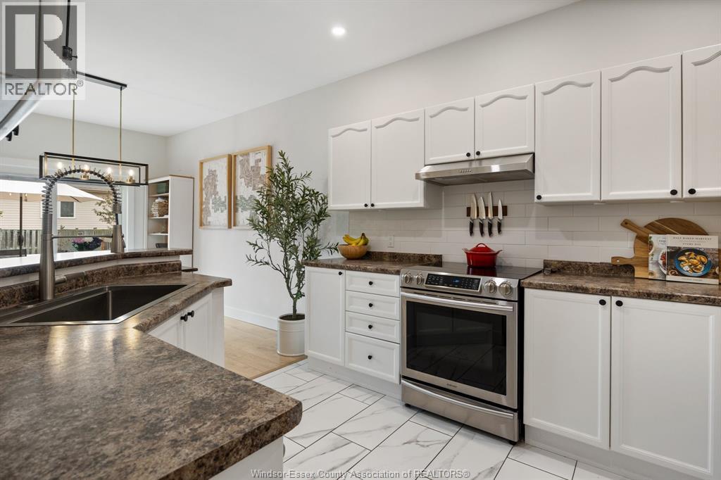 1084 CORA GREENWOOD DRIVE - Image 12