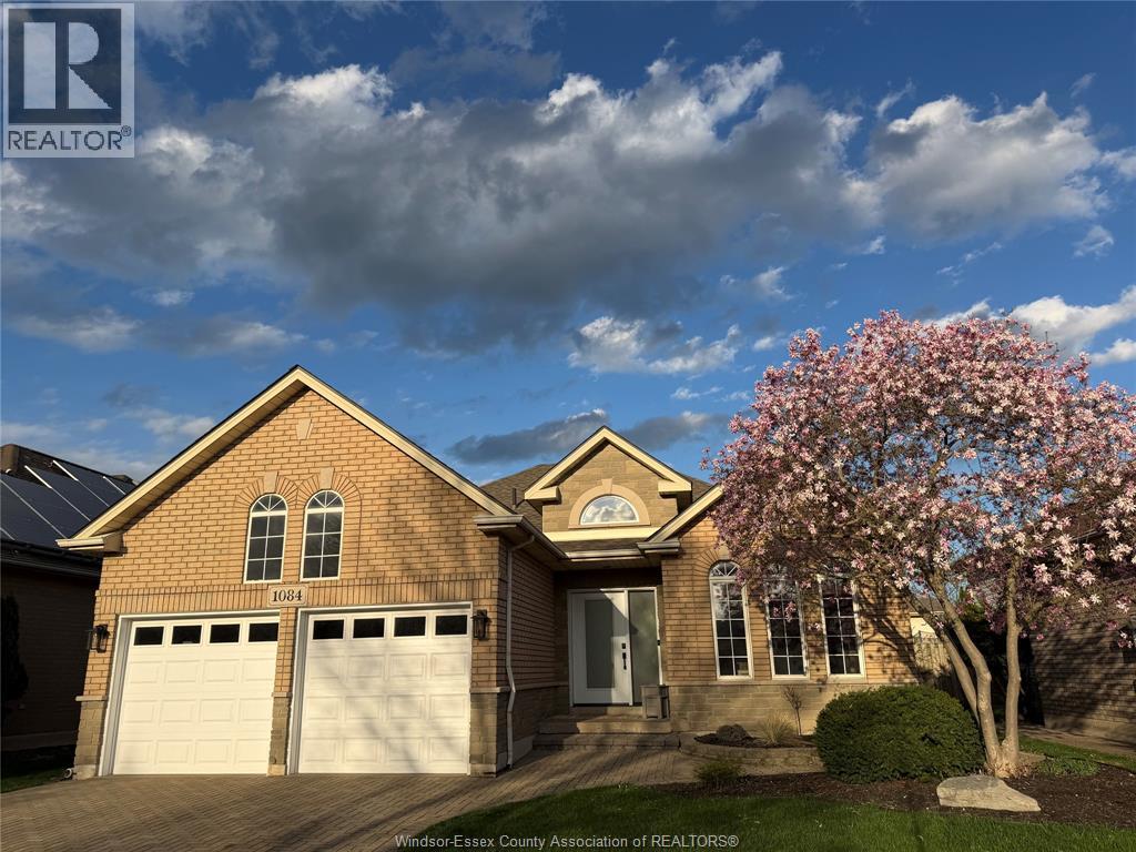 1084 CORA GREENWOOD DRIVE - Image 29