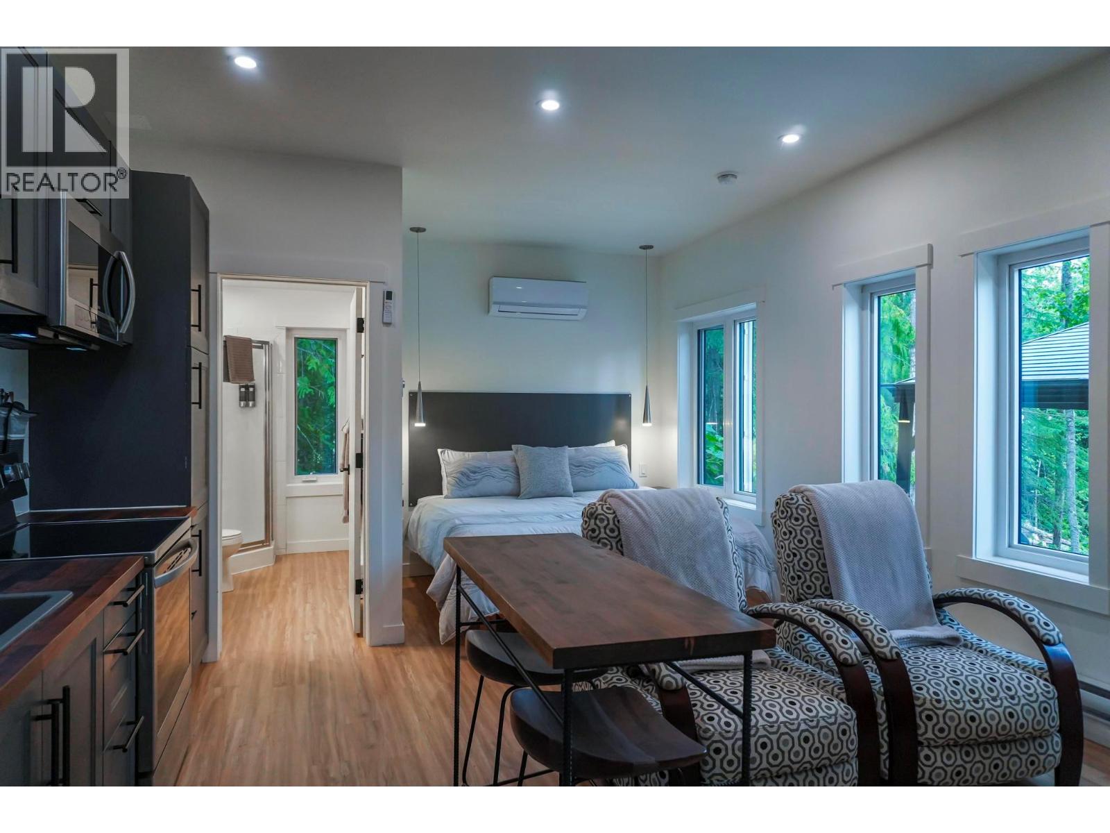  5147 Sunset Drive, Eagle Bay
