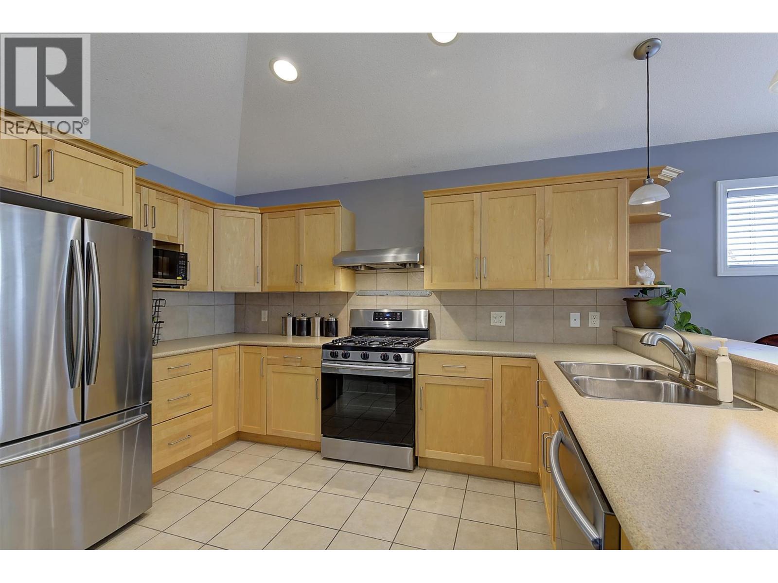 2352 SELKIRK Drive Lot# 37, Kelowna