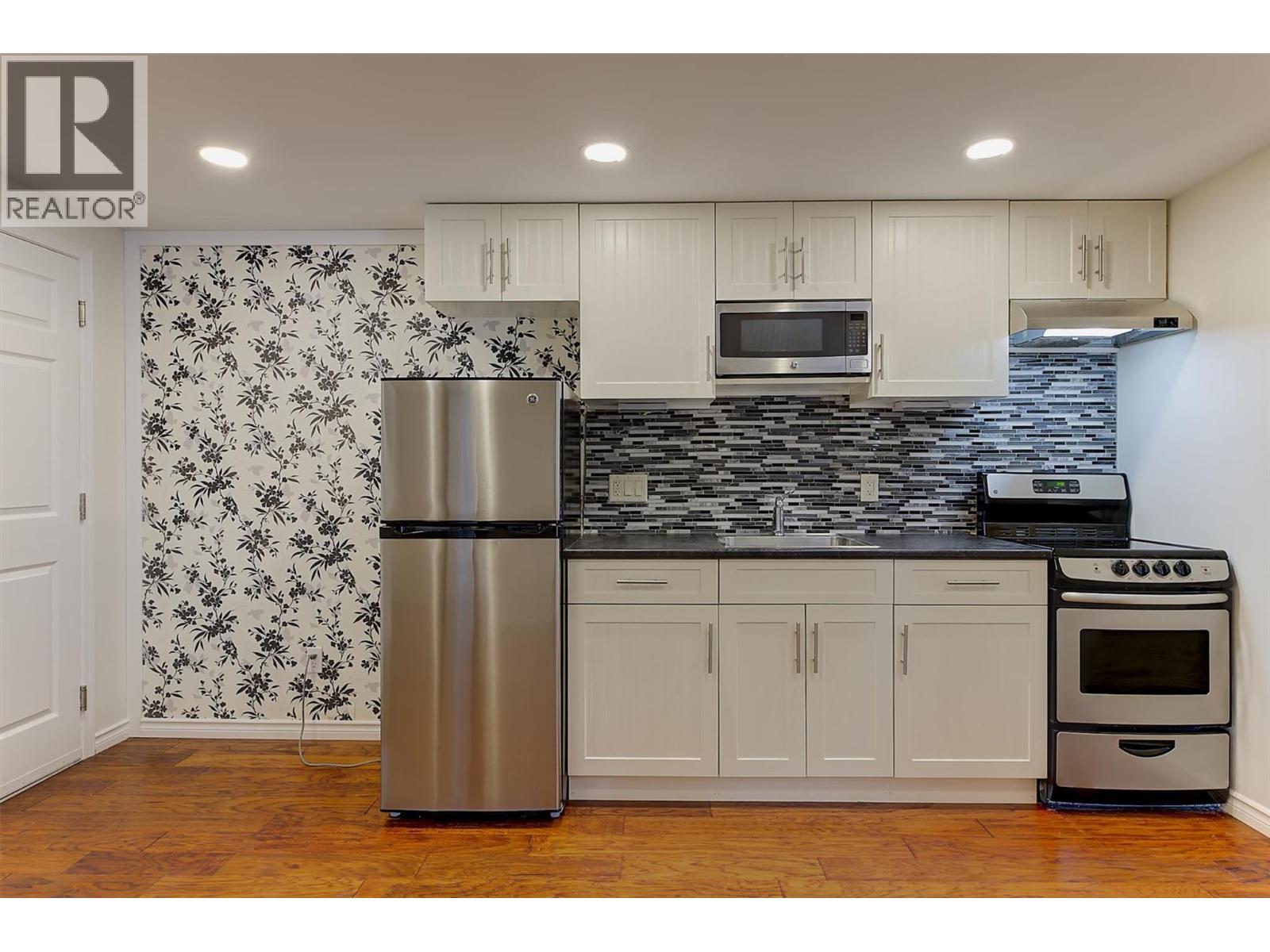 2352 SELKIRK Drive Lot# 37, Kelowna