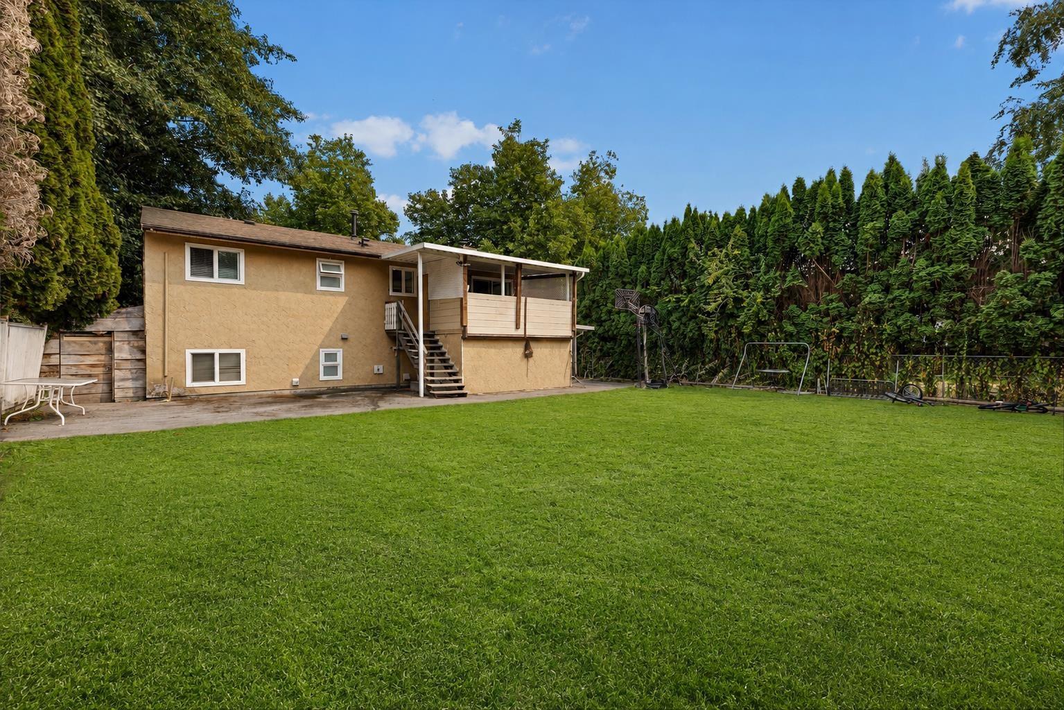 3 Bed, 3 Bath House for Rent in Surrey – 8647 AUGUST DRIVE, Surrey – MLS# R3158668 - Image 10