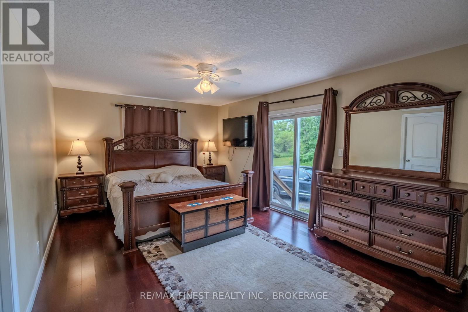 695 WESTPORT ROAD - 16